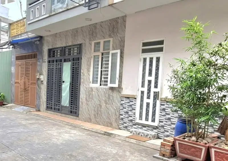 Bình Tân 4 tầng mặt tiền 6m hẻm xe tải, hơn 7ty... Bán nhà riêng tại Bình Trị Đông, Hồ Chí Minh 01
