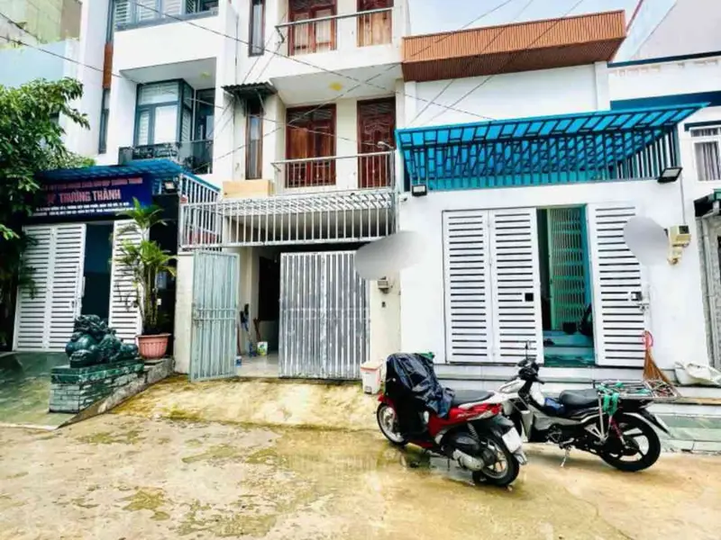 Nhà trệt lầu tiện nghi trong hẻm rộng ở KDC Hồng Long... Bán nhà riêng tại Hiệp Bình, Hồ Chí Minh 01