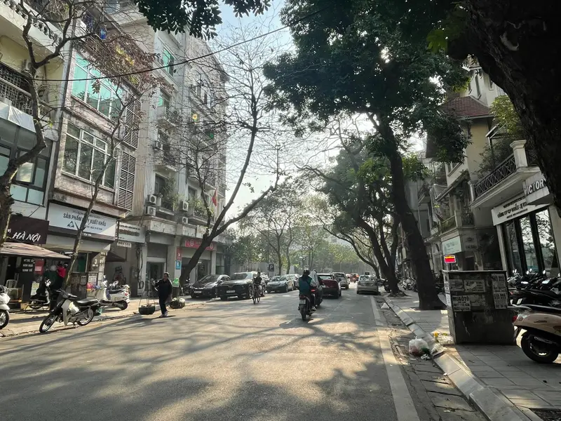 Văn phòng 8 tầng sang trọng tại trung tâm quận Hai Bà Trưng, vị trí đắc địa. 187m2, 170 tỷ.... Bán văn phòng tại Hai Bà Trưng, Hà Nội 01
