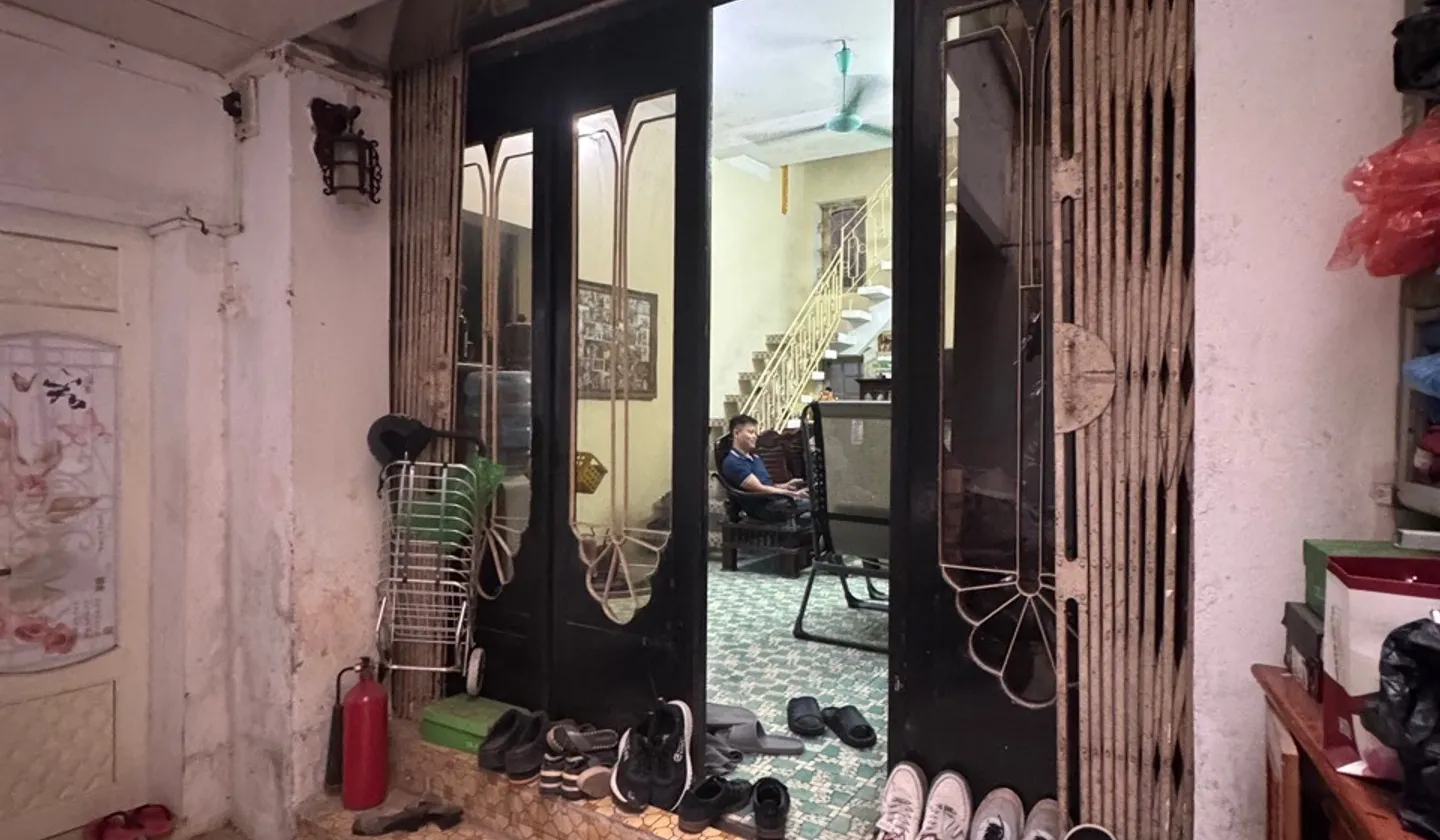 Cơ Hội Sở Hữu Nhà 3 Tầng tại Trung Tâm Thái Thịnh Hiếm Có... Bán nhà riêng tại Đống Đa, Hà Nội 01