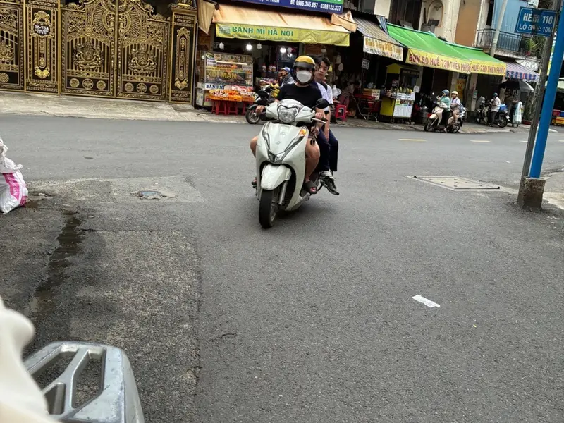 Bán nhà riêng 2 tầng tại phường Tân Phước, diện tích 68.5m2, hẻm ô tô thông thoáng... Bán nhà riêng tại Tân Hòa, Hồ Chí Minh 01