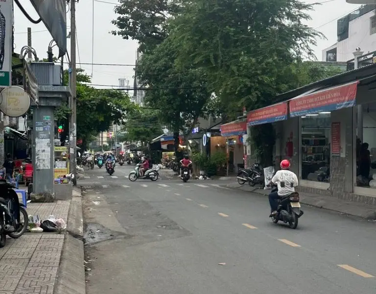 Nhà mặt phố 2 tầng 150m2 tại Tân Phú giá 19,2 tỷ... Bán nhà mặt phố tại Phú Thọ Hòa, Hồ Chí Minh 01
