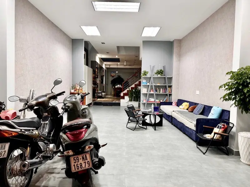 Bán nhà mặt phố 4 tầng diện tích 100m2 tại An Lạc, mặt tiền rộng 5m, pháp lý đầy đủ - ngay cổng Aeo... Bán nhà mặt phố tại An Lạc, Hồ Chí Minh 01