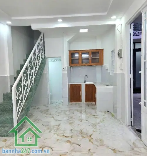 CHỈ 3 TỶ - NHÀ LÔ GÓC PHẠM VĂN HAI – P. 3, TÂN BÌNH – GẦN NHÀ THỜ – DT (3, x 6,8) - NHÀ MỚI 2 TẦNG... Bán nhà riêng tại Tân Sơn Hòa, Hồ Chí Minh 01