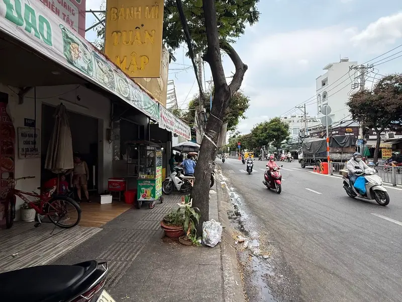 Bán nhà mặt phố rộng 32m2 tại Tân Phú, giá ưu đãi đầu tư... Bán nhà mặt phố tại Tân Phú, Hồ Chí Minh 01