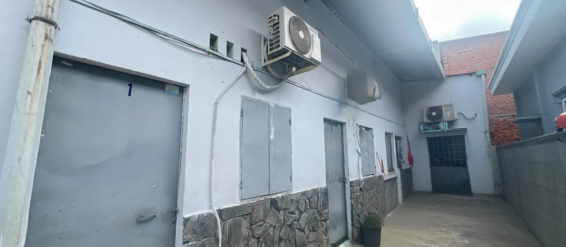 Nhà riêng 5 phòng ngủ, diện tích rộng, vị trí gần chợ Bình An với giá hấp dẫn... Bán nhà riêng tại Dĩ An, Hồ Chí Minh 01