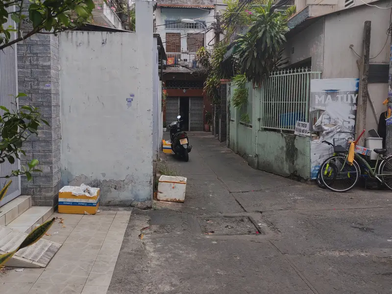 Bán nhà riêng 2 tầng diện tích 113m² tại Phường với 5 phòng ngủ và pháp lý rõ ràng... Bán nhà riêng tại Bình Tiên, Hồ Chí Minh 01