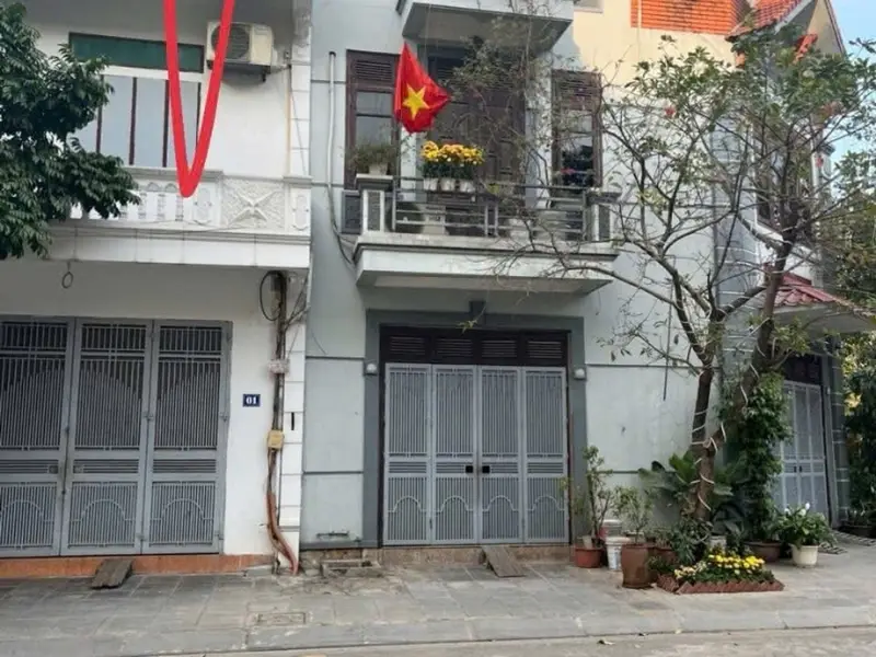BÁN NHÀ VIỆT HƯNG 55M2- NGÕ TO NHƯ PHỐ, VỈA HÈ, Ô TÔ TRÁNH - 17.8 Tỷ... Bán nhà mặt phố tại Việt Hưng, Hà Nội 01