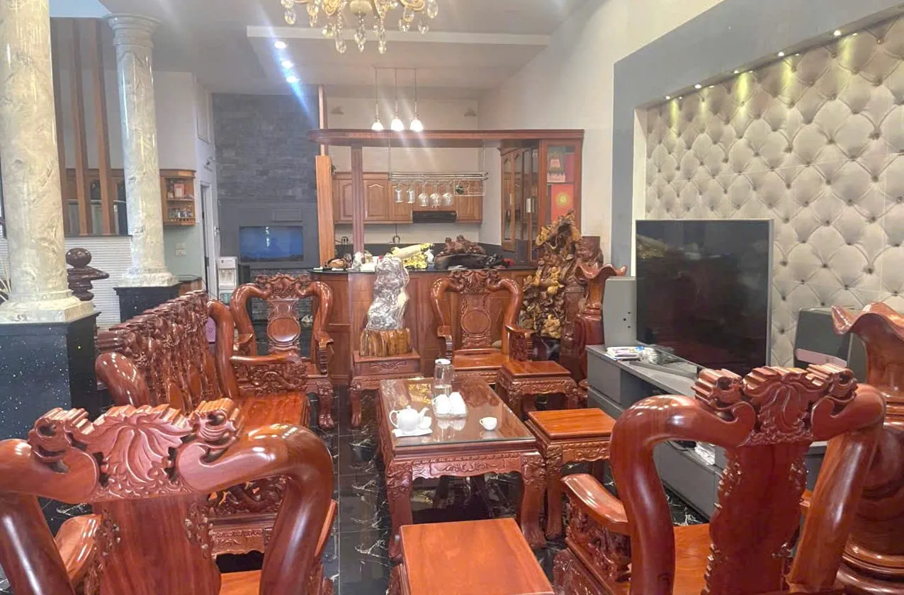 BIỆ.T THỰ MINI SÁT BÌN.H THÀNH - ĐƯỜNG XE TẢI - ( 8X20M ) CHỈ 1x$... Bán nhà mặt phố tại Bình Tân, Hồ Chí Minh 01