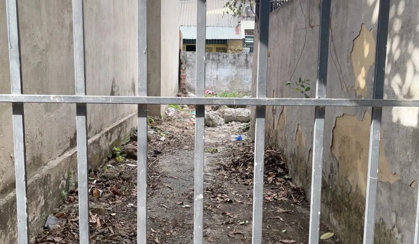 Đất 2 mặt hẻm xe hơi ngay trung tâm Phan Xích Long... Bán đất tại Đức Nhuận, Hồ Chí Minh 01