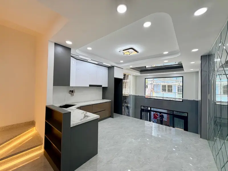 Nhà 6 tầng hiện đại, thang máy, vị trí đắc địa Tân Sơn Hòa... Bán nhà riêng tại Tân Sơn Hòa, Hồ Chí Minh 01