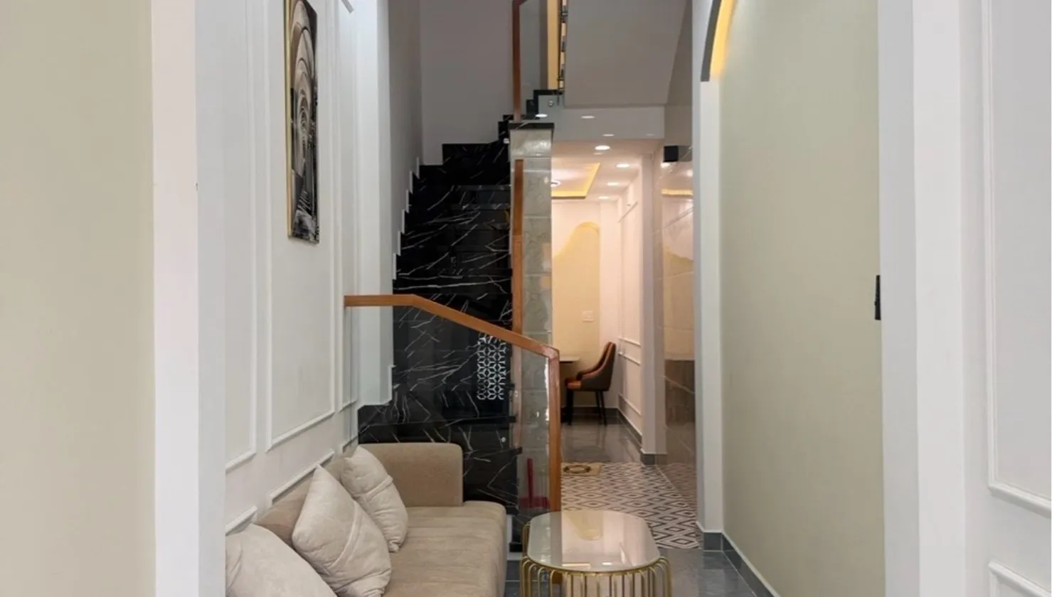 Nhà mặt phố 3 tầng, 2PN, 2WC tại Lũy Bán Bích, Phú Thạnh... Bán nhà mặt phố tại Phú Thạnh, Hồ Chí Minh 01