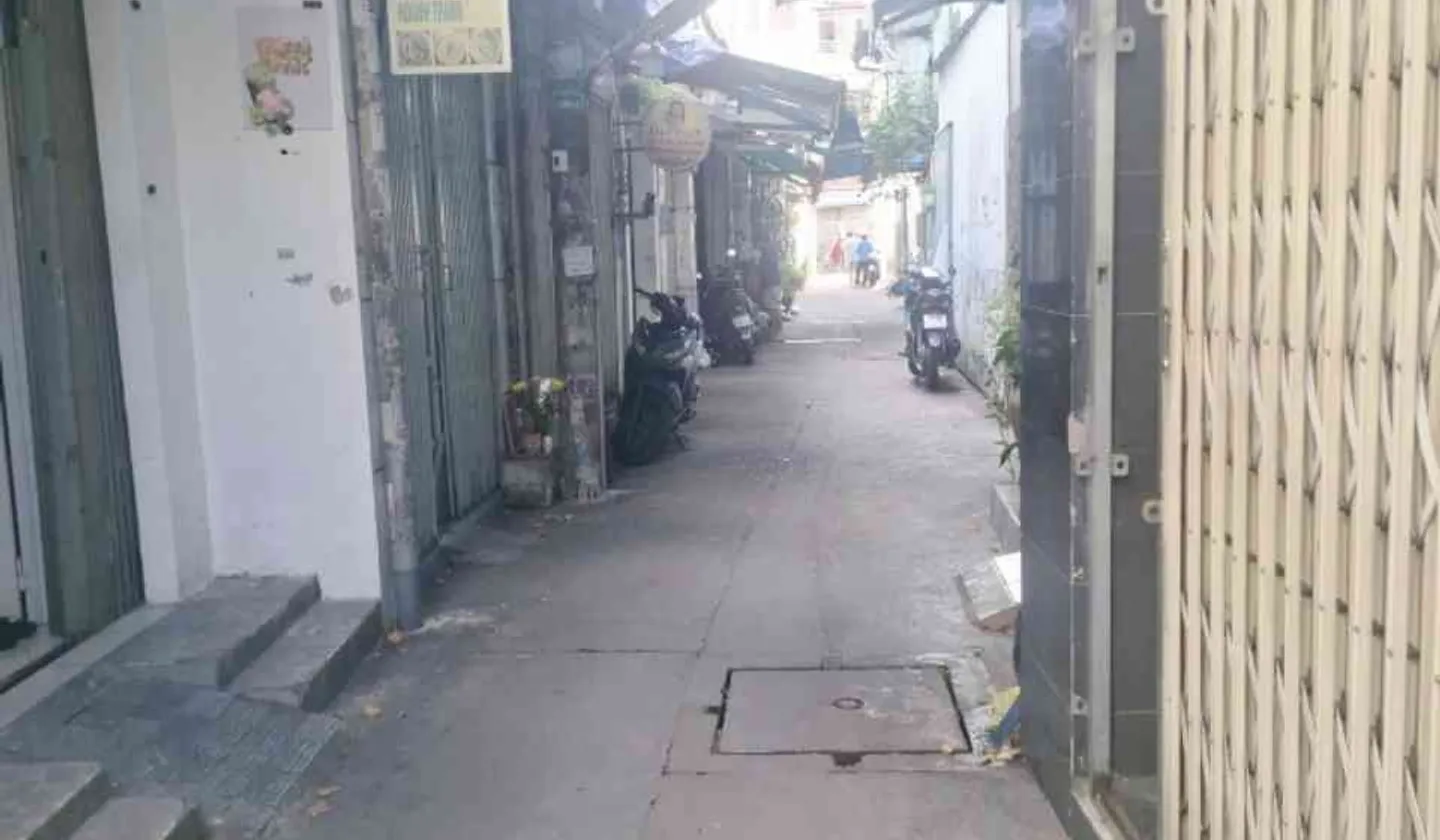 Nhà góc 2 mặt tiền Phường Diên Hồng, 4 tầng tiện nghi, giá hợp lý... Bán nhà riêng tại Diên Hồng, Hồ Chí Minh 01