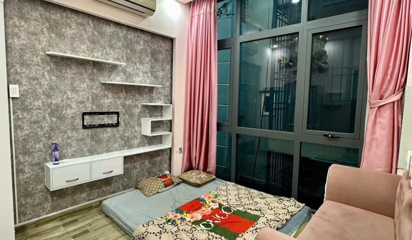 Nhà nhỏ xinh hẻm Trần Quang Khải, trung tâm dễ sống... Bán nhà riêng tại Tân Định, Hồ Chí Minh 01