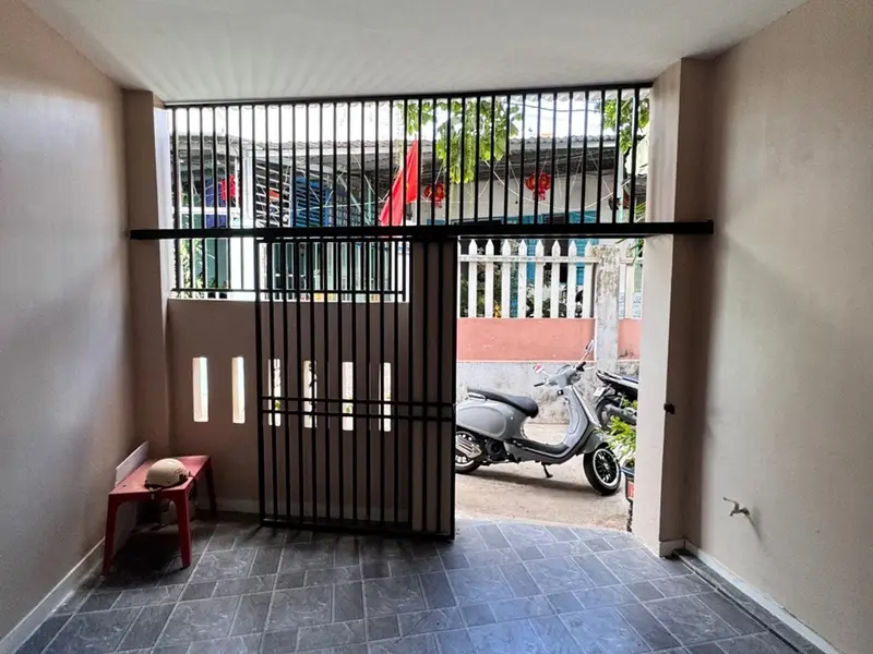 Bán nhà 1 tầng 2 phòng ngủ gần biển tại khu vực Nguyễn Lương Bằng... Bán nhà riêng tại Liên Chiểu, Đà Nẵng 01
