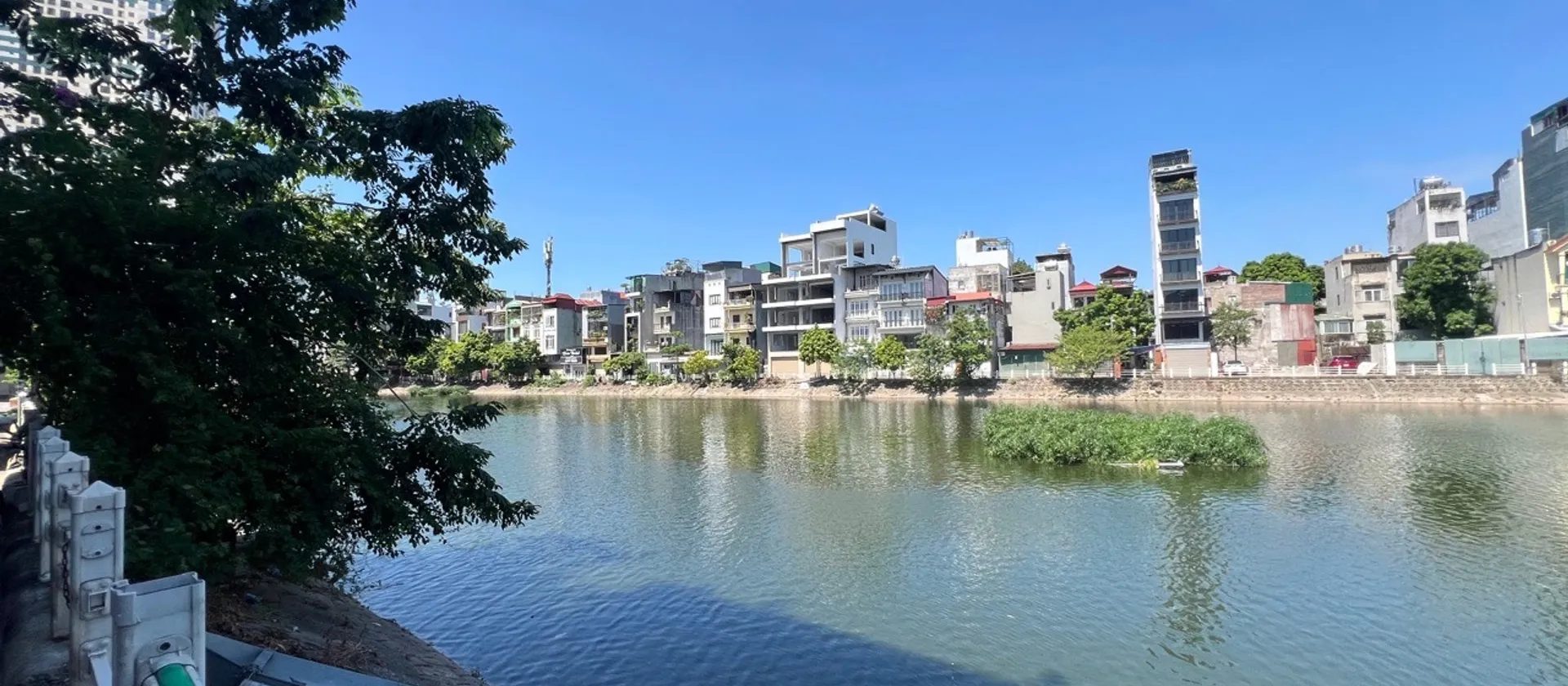Bán nhà mặt phố phường Bồ Đề, Hà Nội, mặt tiền 12m, 8 tầng, giá 21 tỷ... Bán nhà mặt phố tại Bồ Đề, Hà Nội 01