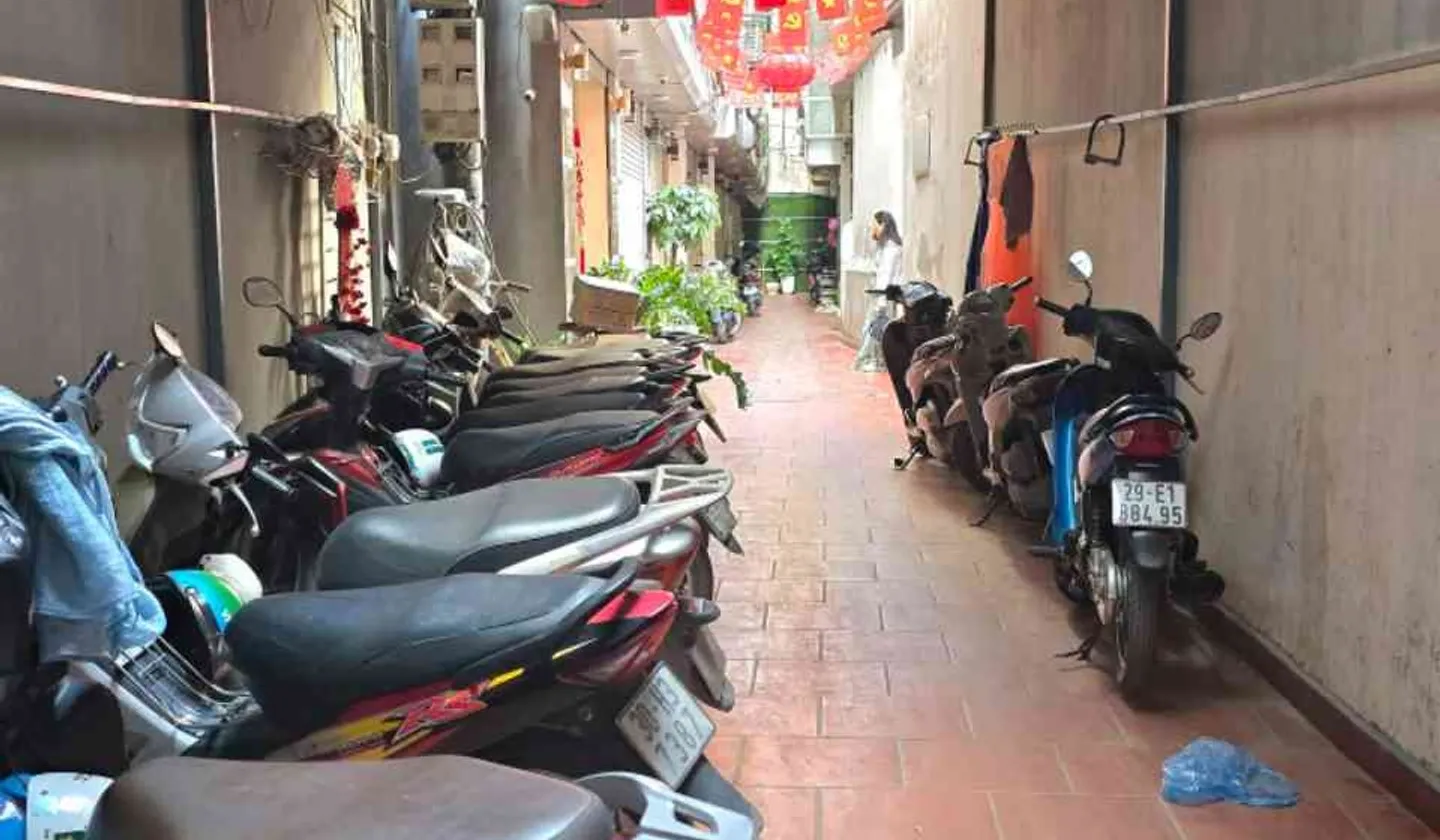 Hoàng Mai. Nhà 5 tầng ô tô đỗ cửa, gần Hồ Đền Lừ. 8.5 tỷ... Bán nhà riêng tại Tương Mai, Hà Nội 01
