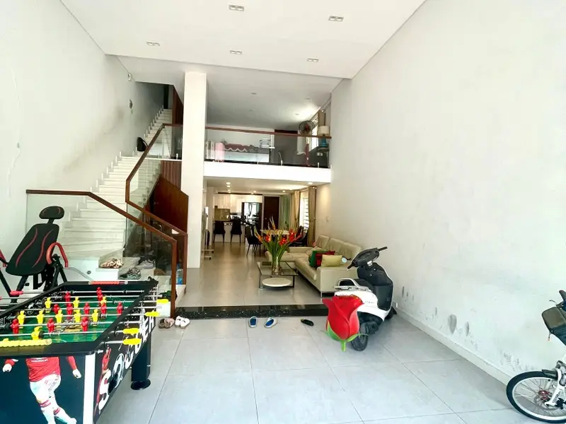 11m. Diện tích thực tế: 142m2. 🌹Kết cấu: nhà 3 tầng BTCT gồm trệt + lửng + lầu. Có 4PN + 3WC + 2 p... Bán nhà mặt phố tại An Đông, Hồ Chí Minh 01