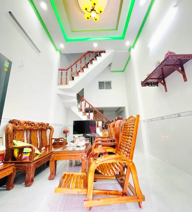 💰GIÁ MỚI CHỈ 3TỶ 990TR(TL)
🏡NHÀ 3 TẦNG_4Mx23M_4 PHÒNG NGỦ _HẺM XE HƠI 5M_ĐƯỜNG TRẦN THỊ CỜ QUẬN 1... Bán nhà riêng tại Thới An, Hồ Chí Minh 01