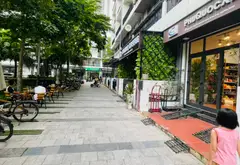 Bán nhà mặt phố tại khu đô thị Bình Minh Garden, Đức Giang 94.6 m2... Bán nhà mặt phố tại Bồ Đề, Hà Nội 04