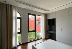 Bán nhà 7 tầng tại Hoàng Như Tiếp, gần mặt phố Hồng Tiến, có thang máy và nội thất hoàn chỉnh... Bán nhà riêng tại Bồ Đề, Hà Nội 02