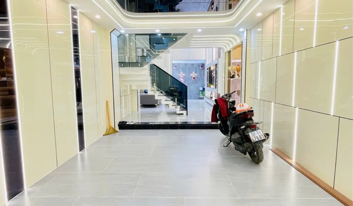 ❌ NHÀ 5 TẦNG XÂY MỚI - NGUYỄN ẢNH THỦ - Q12 - HẺM XE HƠI 8M - XE HƠI TRONG NHÀ - GIÁ CHỈ: 7.5 TỶ ❌... Bán nhà riêng tại Trung Mỹ Tây, Hồ Chí Minh 01