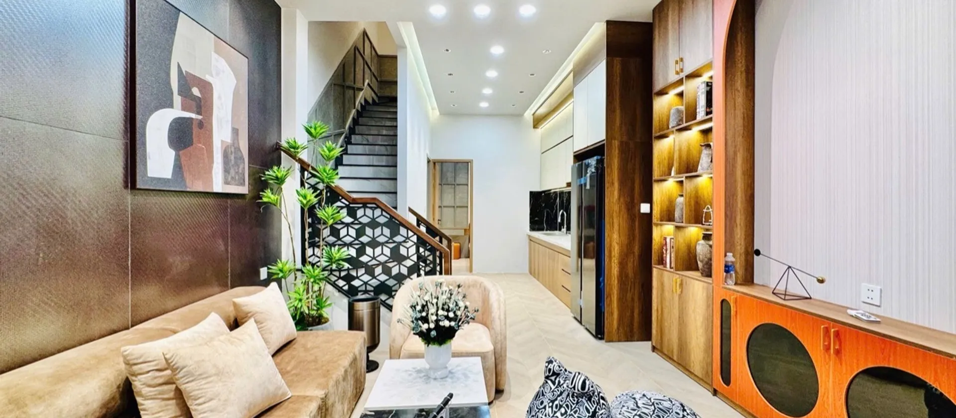Bán nhà riêng 3 tầng 51m2 hướng Tây Nam tại Gò Vấp, giá 6.5 tỷ thương lượng... Bán nhà riêng tại Gò Vấp, Hồ Chí Minh 01