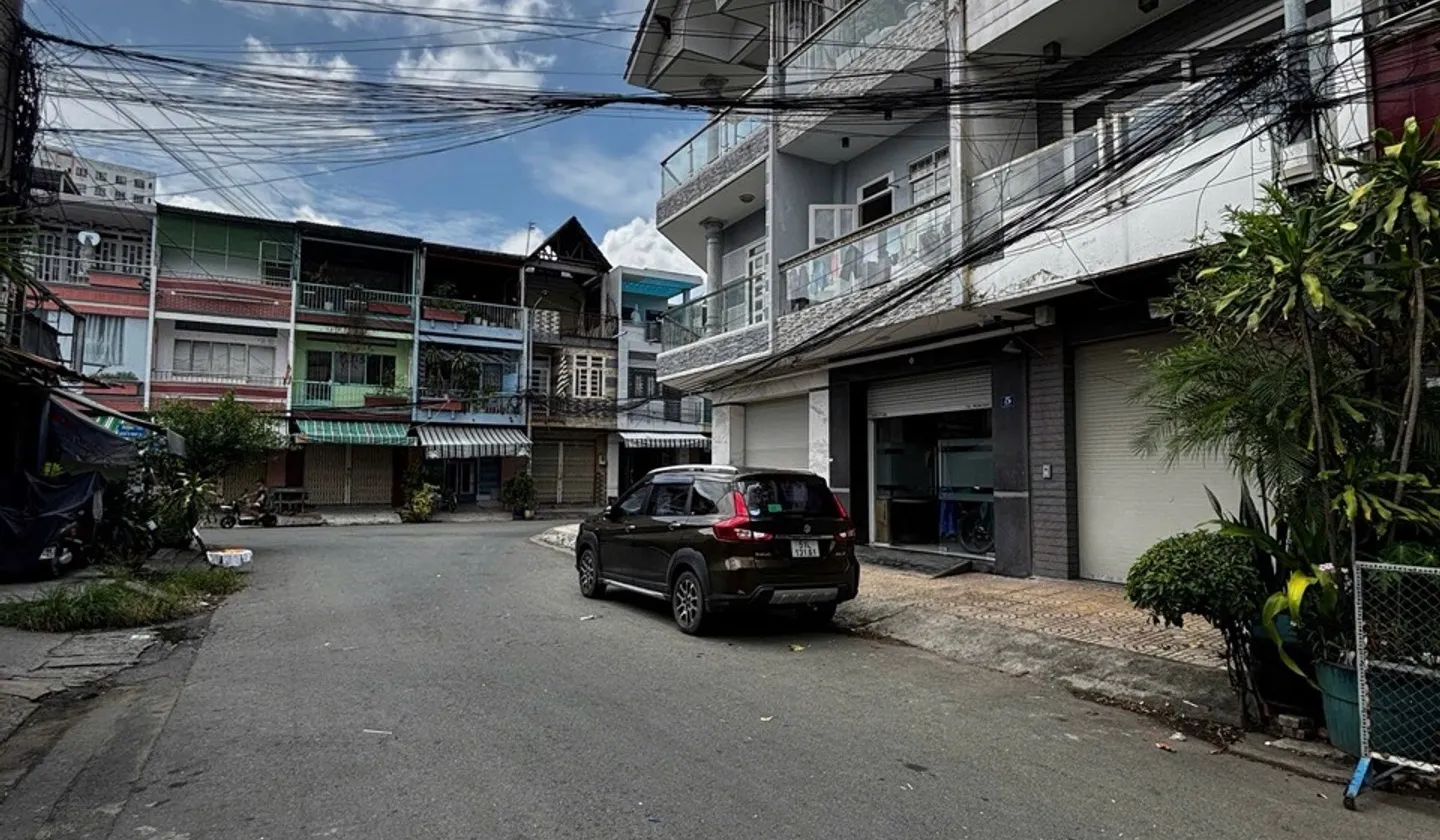 Bán nhà mặt phố Phường 5 Quận 8, 65m2, 2 tầng, giá 8.9 tỷ... Bán nhà mặt phố tại Chánh Hưng, Hồ Chí Minh 01
