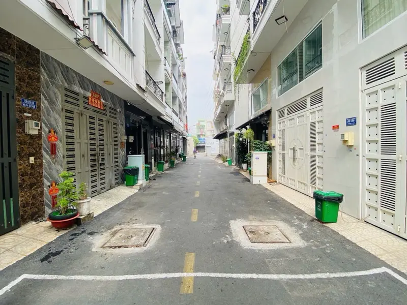Khu Cao Tầng Biệt Thự, Ngay Hương Lộ 2 , 4 Tầng, 4x14m . HXH 7m.... Bán nhà riêng tại Bình Trị Đông, Hồ Chí Minh 01