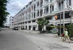 Shophouse 5 tầng cực chất gần chợ An Sương, giá 14.35 tỷ... Bán Shophouse tại Đông Hưng Thuận, Hồ Chí Minh 05