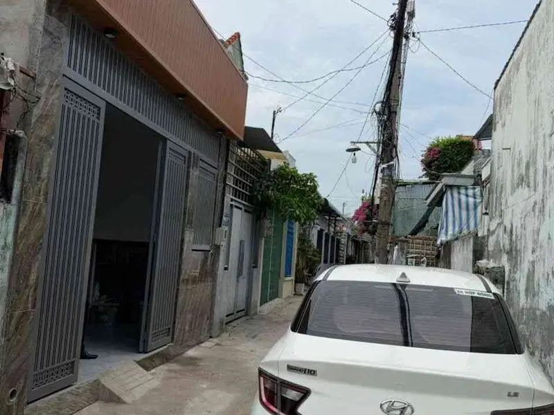 HẺM XE HƠI THÔNG - 79M, NỞ HẬU - CÁCH QUẬN 12 CHỈ VÀI BƯỚC CHÂN... Bán nhà riêng tại Đông Thạnh, Hồ Chí Minh 01