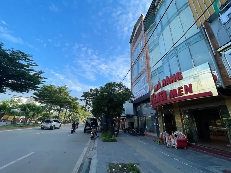 Bán nhà mặt phố Văn Tiến Dũng 6 tầng, ô tô dừng đỗ, kinh doanh tốt... Bán nhà mặt phố tại Phú Diễn, Hà Nội 01