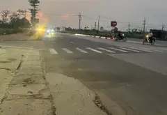Cơ hội hiếm có: Nhà mặt phố Quốc Lộ 2, mặt tiền rộng, kinh doanh cực đỉnh... Bán nhà mặt phố tại Nội Bài, Hà Nội 01