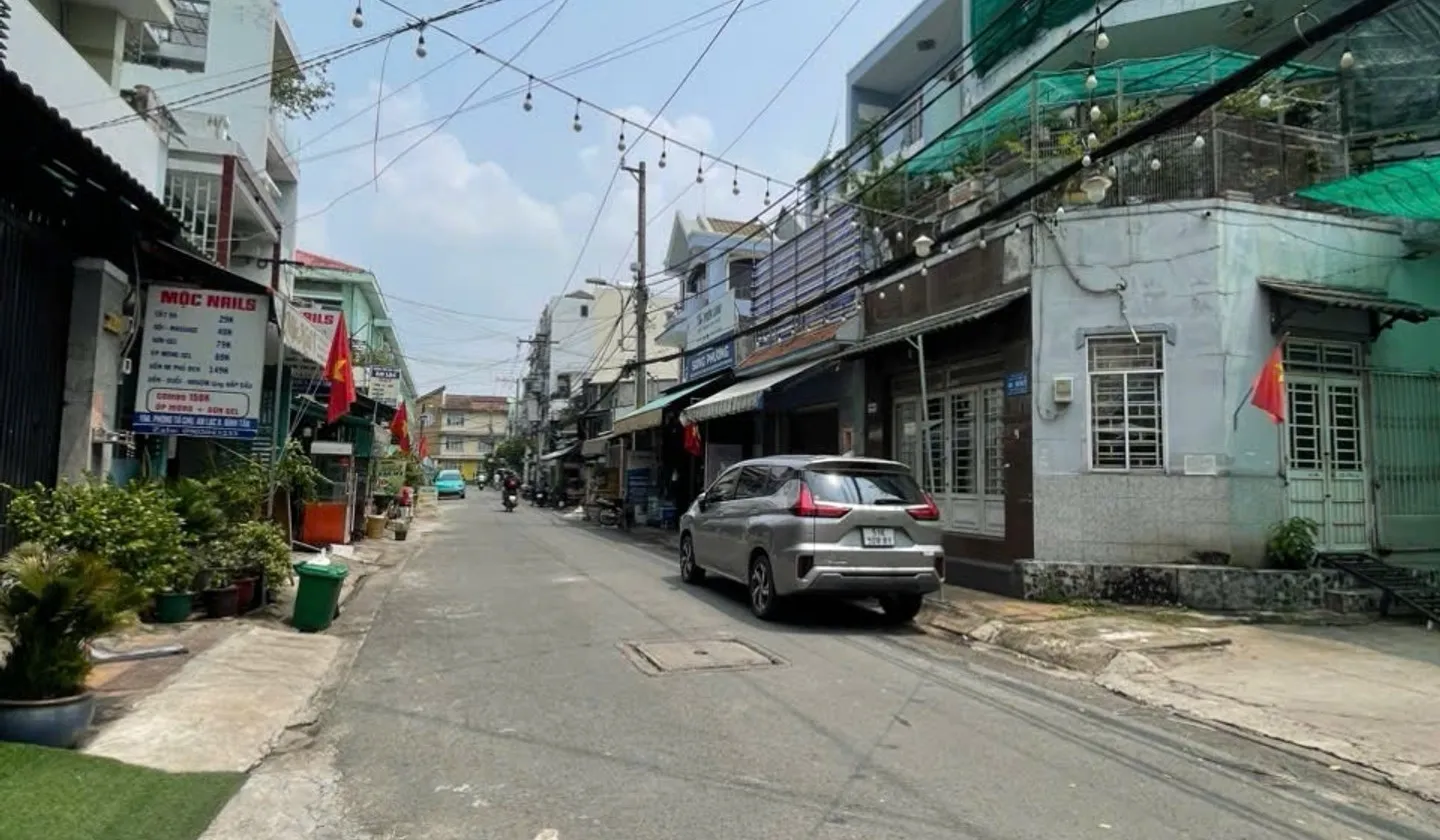Bán nhà riêng 5 tầng tại An Lạc, Bình Tân với diện tích 50m², nhà vừa hoàn thiện mới... Bán nhà riêng tại An Lạc, Hồ Chí Minh 01