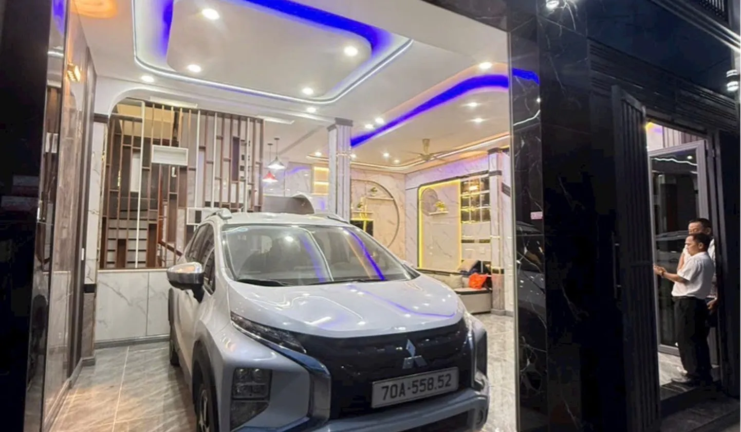 🏡 MẶT TI.ỀN TTH Q12 NGANG KHỦNG 7M – VỪA Ở VỪA KINH DOANH ĐA NGÀNH - Ô TÔ NGỦ TRONG NHÀ.... Bán nhà mặt phố tại Tân Thới Hiệp, Hồ Chí Minh 01