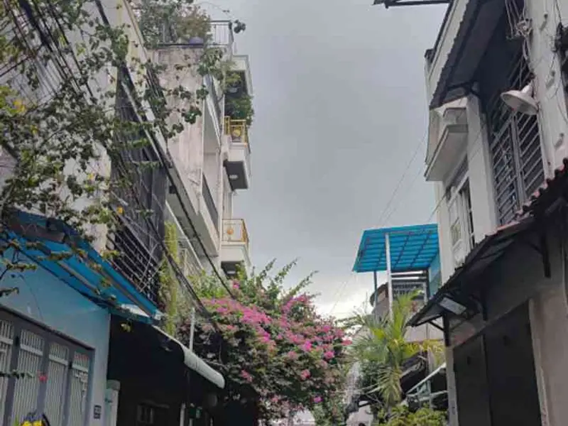 Bán nhà riêng 2 tầng rộng rãi tại Bình Trị Đông, TP.HCM... Bán nhà riêng tại Bình Trị Đông, Hồ Chí Minh 01