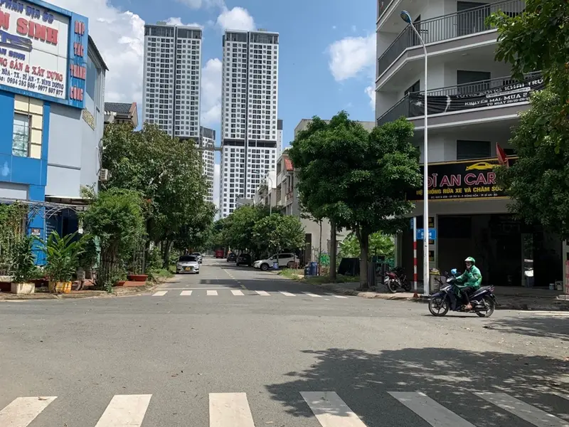 Nhà 4 tầng rộng rãi khu Quảng Trường Xanh, Đông Hòa, TP HCM... Bán nhà mặt phố tại Đông Hòa, Hồ Chí Minh 01