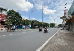 MẶT TIỀN LẠC LONG QUÂN – QUẬN 11 - KINH DOANH CỰC ĐỈNH - CẠNH ĐẦM SEN... Bán nhà mặt phố tại Bình Thới, Hồ Chí Minh 04