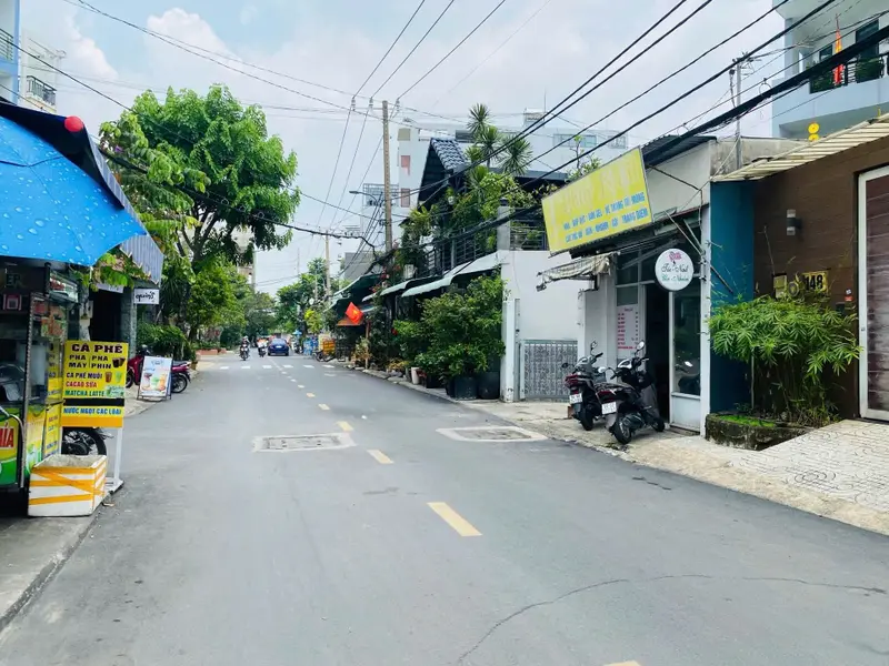 NHÀ MẶT TIỀN-4 TẦNG - 10 PHÒNG CHDV, THU NHẬP 40 TRIỆU/THÁNG... Bán nhà mặt phố tại An Nhơn, Hồ Chí Minh 01