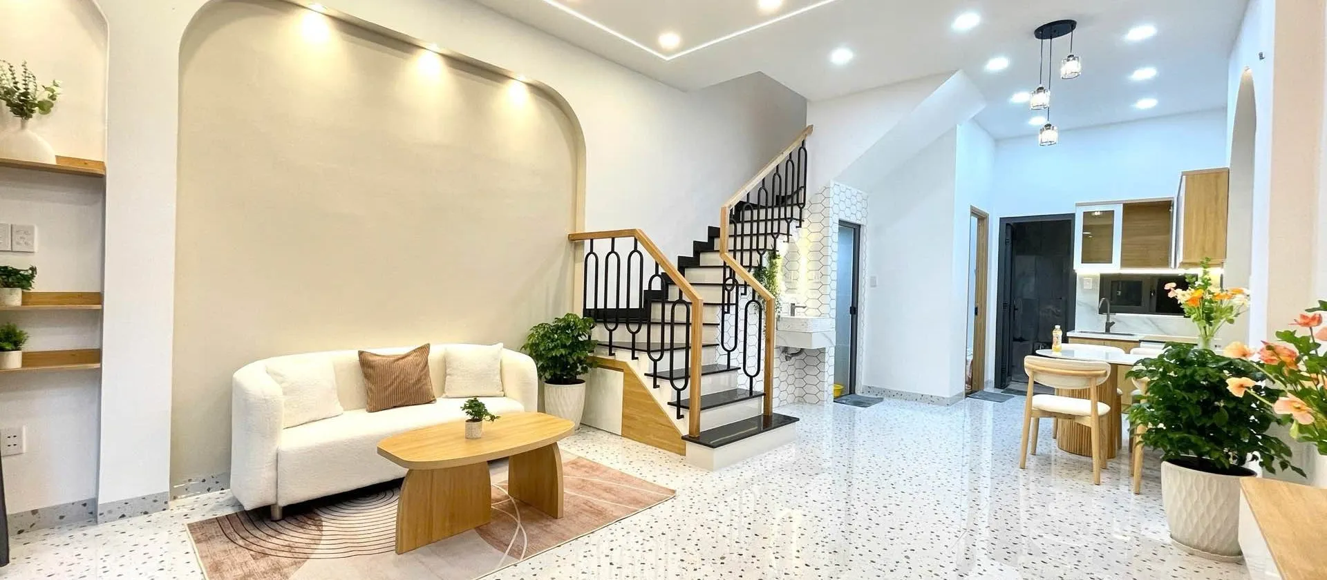 Bán nhà riêng diện tích 42.2m2 khu vực Bình Thạnh, nhà mới 2 tầng mặt tiền 4.5m chỉ nhỉnh 6 tỷ... Bán nhà riêng tại Bình Thạnh, Hồ Chí Minh 01