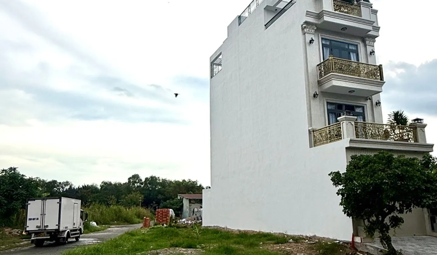 Lô Đất Hai Mặt Tiền Hiếm Có Tại Phú Mỹ Quận 7 – Cơ Hội Vàng Đầu Tư... Bán đất tại Tân Mỹ, Hồ Chí Minh 01