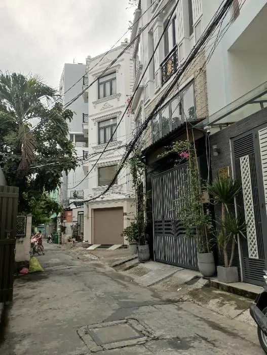 Nhà đẹp 5 tầng hẻm ô tô Trường Chinh, tiện nghi hiện đại... Bán nhà mặt phố tại Tân Bình, Hồ Chí Minh 01