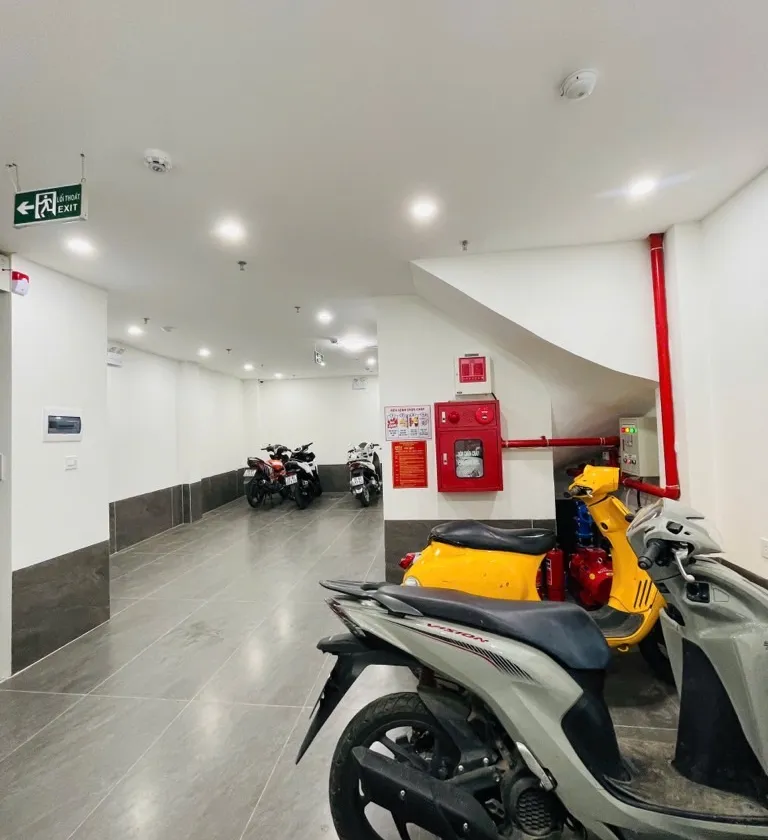 Bán nhà riêng 7 tầng phường Cầu Giấy, Hà Nội, 10 căn hộ thang máy, doanh thu ổn định 15 tỷ... Bán nhà riêng tại Cầu Giấy, Hà Nội 01