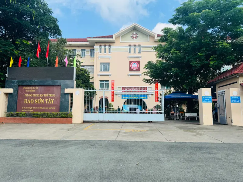💥NHÀ HẺM LINH XUÂN ĐẸP MỚI VỀ Ở NGAY - CÁCH Ô TÔ 5M - NHÀ 55M2 - 2 LẦU ĐÚC KIÊN CỐ . 4,2 T.Y 💥... Bán nhà riêng tại Linh Xuân, Hồ Chí Minh 01