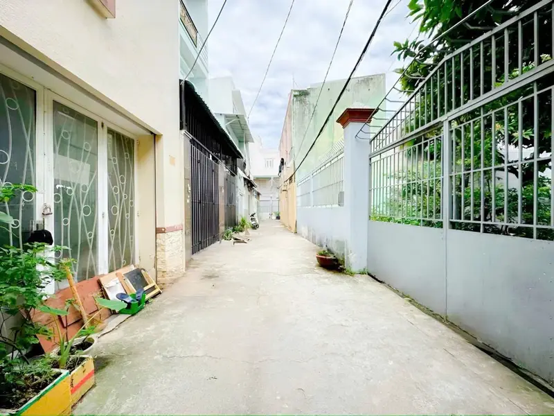 3 Tỷ Hơn Nhà 2 Tầng - Hoàn Công Đủ - Hàng Xóm Him Lam... Bán nhà riêng tại Tân Hưng, Hồ Chí Minh 01