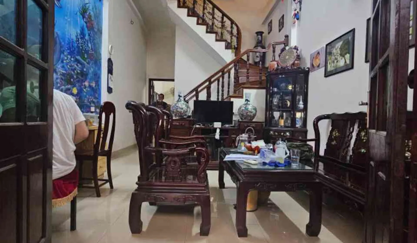 Nhà riêng 3 tầng tại Phạm Văn Đồng, góc siêu thoáng, giá 12.2 tỷ... Bán nhà riêng tại Cầu Giấy, Hà Nội 01