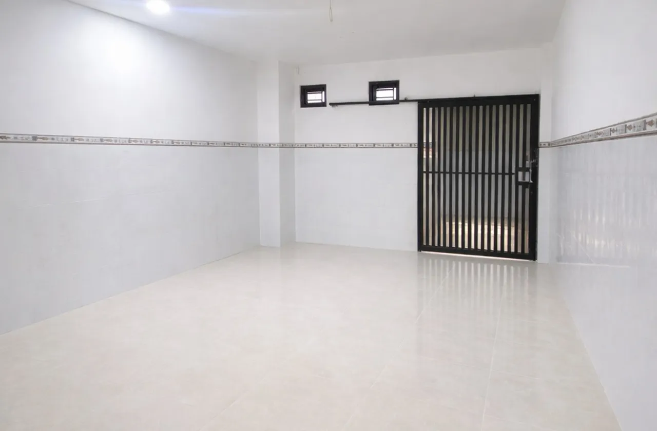 Bán tòa căn hộ dịch vụ 6 tầng 20 phòng gần sân bay Tân Sơn Nhất... Bán nhà riêng tại Tân Sơn, Hồ Chí Minh 01