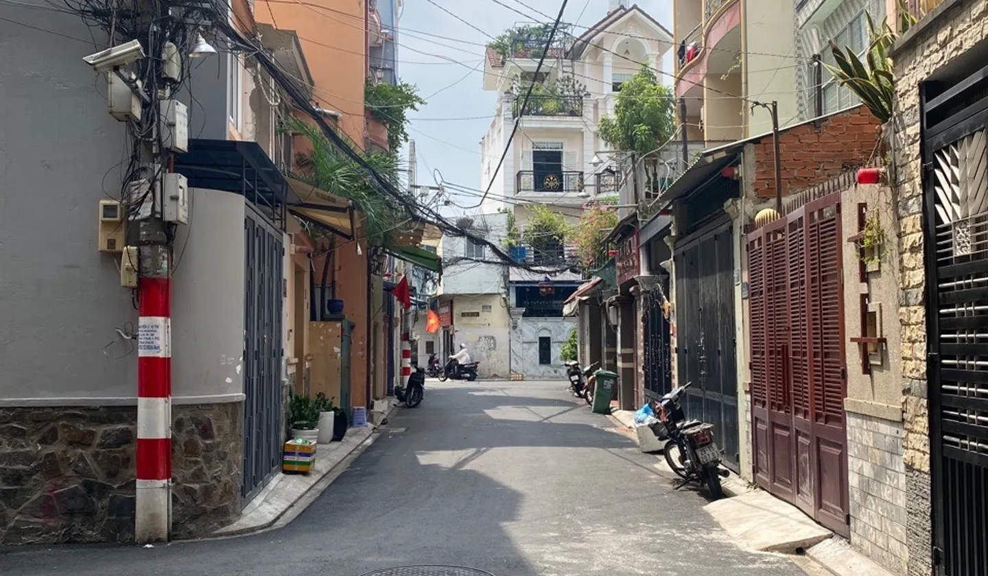 Siêu phẩm nhà 5 tầng siêu rộng gần chợ vải Tân Bình... Bán nhà riêng tại Tân Hòa, Hồ Chí Minh 01