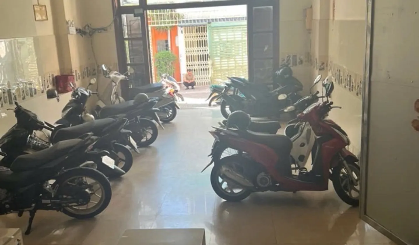 Bán nhà riêng 6 tầng mặt tiền 5m tại quận Tây Hồ... Bán nhà riêng tại Bảy Hiền, Hồ Chí Minh 01