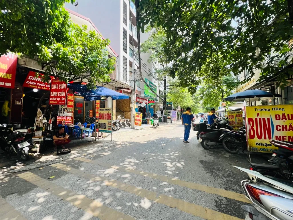 TINH HOA HỘI TỤ - PCCC ĐÃ NGHIỆM THU - 5 PHÚT HỒ TÂY - ĐƯỜNG LỚN KINH DOANH SẦM UẤT- DT 120TR/tháng... Bán nhà mặt phố tại Xuân Đỉnh, Hà Nội 01